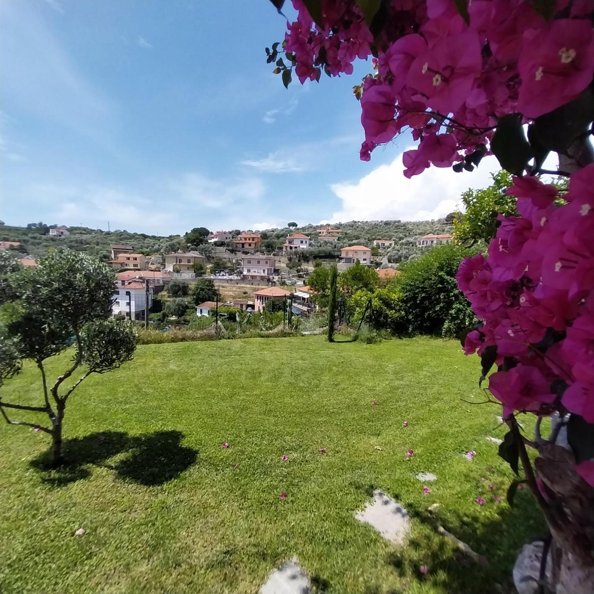 Il Giardino Di Gio' Villa Imperia Exterior photo